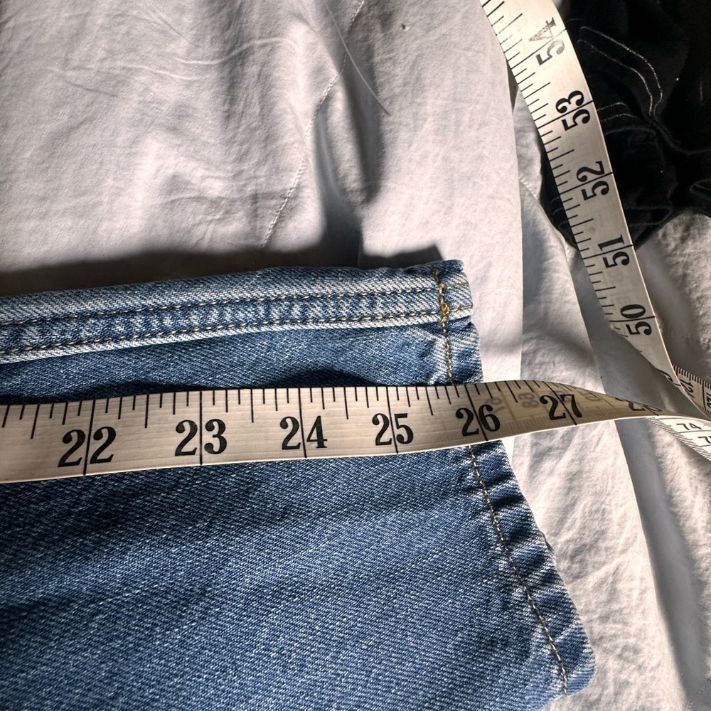 Women’s Everlane Size 28 Summer Slouch Jean. VGUC. Medium wash.Button fly! - Picture 14 of 16